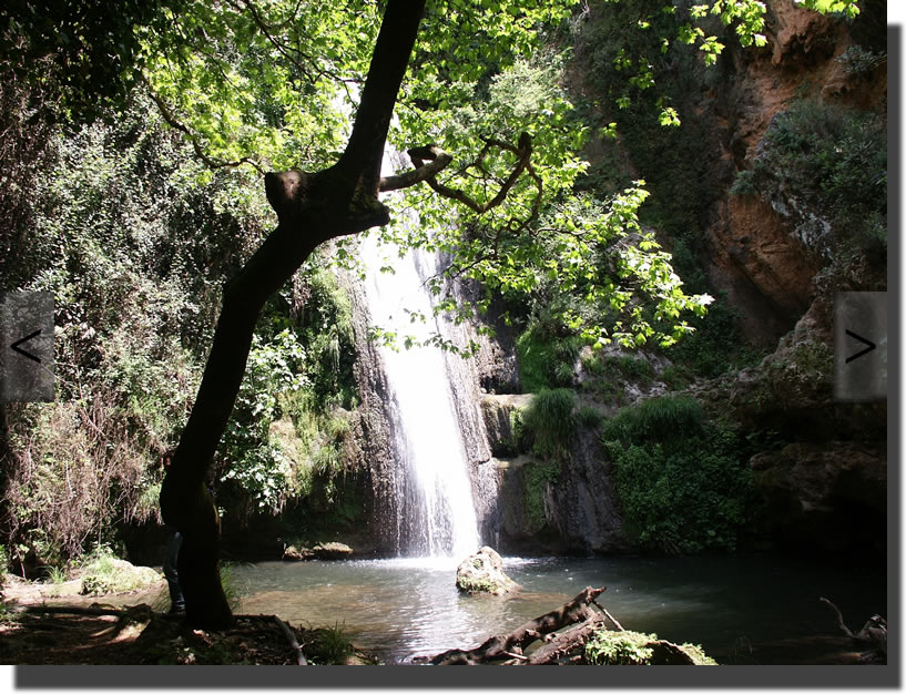 Wasserfall bei Pilos